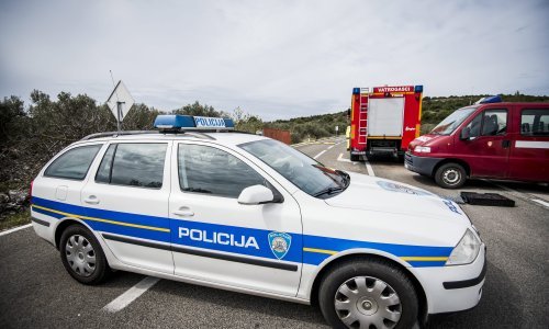 Prvi smrtni slučaj od koronavirusa u Šibensko-kninskoj županiji, novo žarište u Kninu
