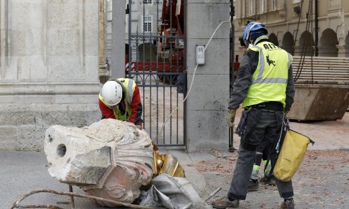Simbol stradanja Zagreba: Nađen zlatni križ s južnog tornja zagrebačke katedrale