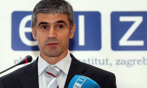 Ako epidemijski rizik potraje, moguć je pad BDP-a i od 10-ak posto, tvrdi ekonomist s EIZ-a