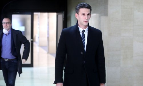 Petrov o mjerama Vlade: Najugroženiji još uvijek nisu zaštićeni