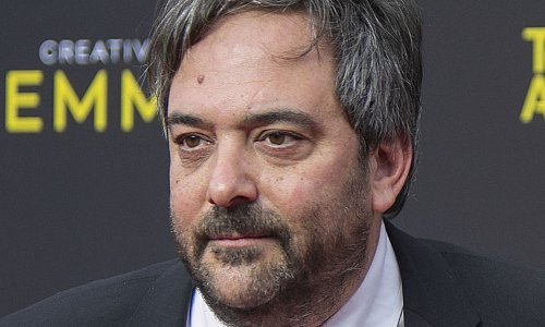 Od komplikacija uzrokovanih koronavirusom preminuo 51-godišnji glazbenik Adam Schlesinger