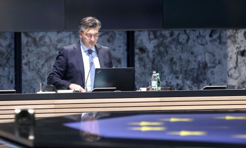 Ide privremena obustava svih ovrha