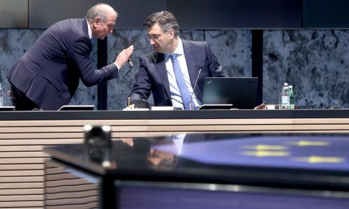 Obnavljanje strateških robnih zaliha pšenice Vlada označila oznakom 'vrlo tajno'