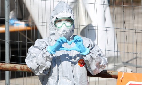 Francuska zaplijenila nekoliko milijuna maski i rukavica namijenjenih Španjolskoj i Italiji