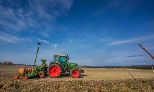 U OPG-ovima očajni: U jeku sezone kada moraju imati sve djelatnike i obitelj na raspolaganju ne mogu do propusnica