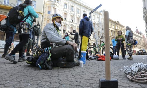 Facebook post volontera koji pomažu Zagrepčanima nakon potresa razgolitio svu bijedu sustava