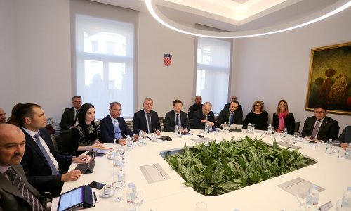 Potpore će moći koristiti i tvrtke koje su otpuštale prije travanjskih mjera