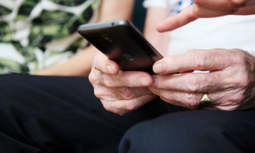 Digitalni asistent Andrija pomagat će građanima u borbi protiv koronavirusa