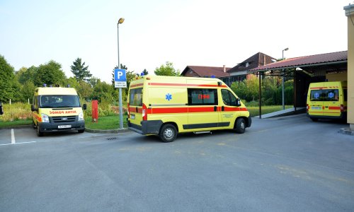 U frontalnom sudaru u Cerniku poginuo 70-godišnjak