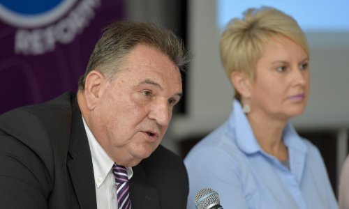 'Primitivna je to demagogija i podilaženje, bijedno i sramotno! Za obnovu Zagreba trebaju nam najmanje 4 milijarde kuna, i to je istina s kojom se trebamo suočiti'