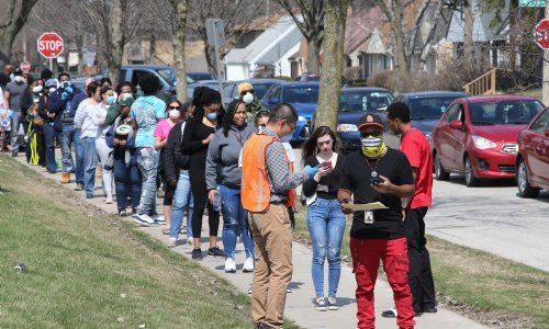 Na biralištu s maskama: Završili sporni predizbori u Wisconsinu