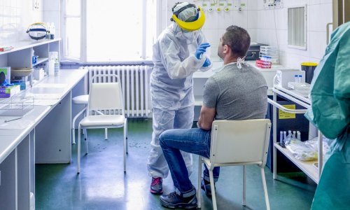 Više od stotinu zaraženih u staračkom domu u Budimpešti