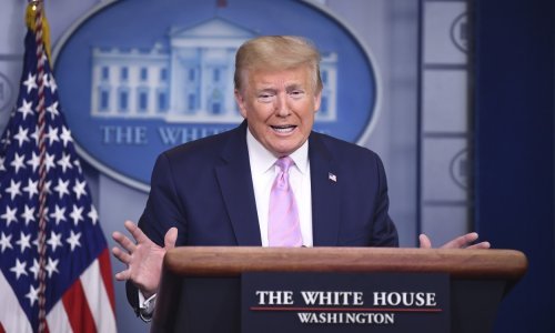 Bijela kuća privremeno prekida brifinge o koronavirusu