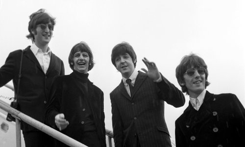 Rukom pisani tekst pjesme Beatlesa prodan za 6,3 milijuna kuna