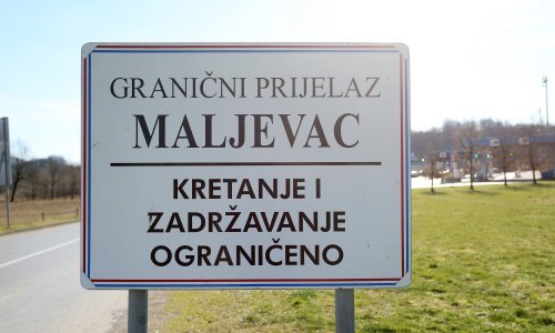 U BiH u karantenskom naselju uz granicu buknuo požar, policija istražuje je li podmetnut