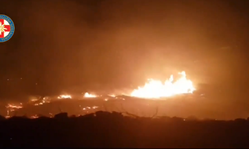 Dinara u plamenu, HGSS brani planinarska skloništa, stanovnici ne spavaju zbog dima