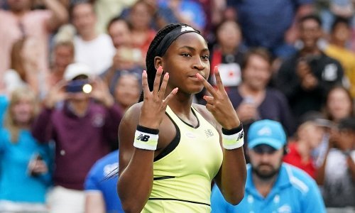 Teniskoj senzaciji o kojoj svi pričaju tek je 16 godina, a već je u glavi prošla pakao: Samo sam sjedila i plakala...