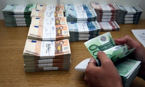 ECB olakšava kreditiranje, gospodarstvo eurozone je uzdrmano