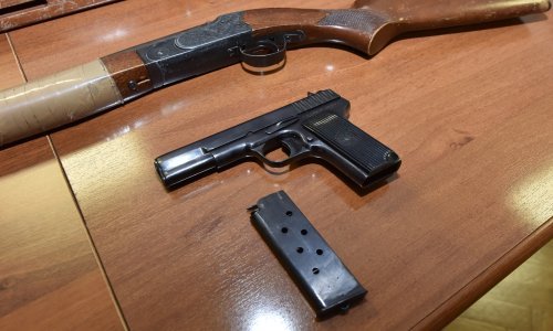 Dvojica Gospićana predala policiji ilegalno oružje