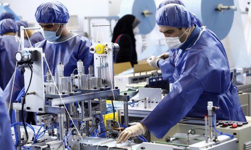 Umjesto raketa, Iran na Dan vojske pokazuje medicinsku opremu