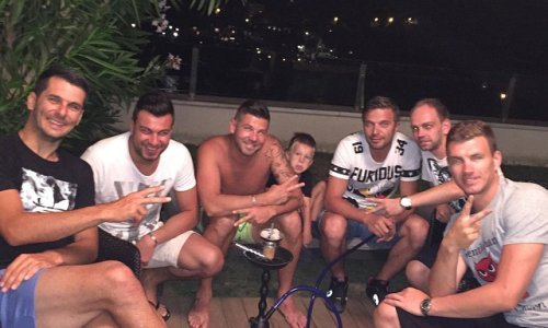 Džeko kupio kuću u Dubrovniku; odmor mu pokvarili španjolski mediji!