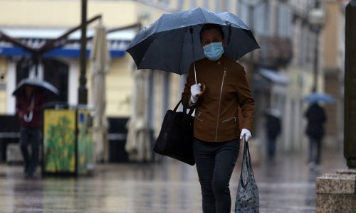 Oblačno je i vjetrovito, stižu kiša i grmljavina