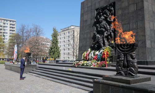 Junacima varšavskog geta odana počast privatno, u izolaciji i putem interneta