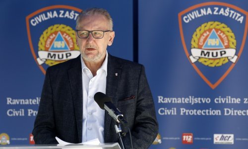 Božinović potvrdio da nestaje najveći dio punktova policije za e-propusnice i istaknuo da treba biti fleksibilan oko pečaćenje restorana