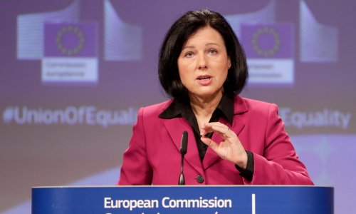 Jourova: EU je morbidno ovisna o medicinskoj opremi iz Kine i Indije