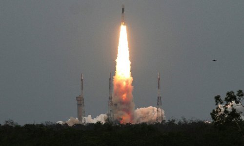 Iran lansirao prvi vojni satelit Noor