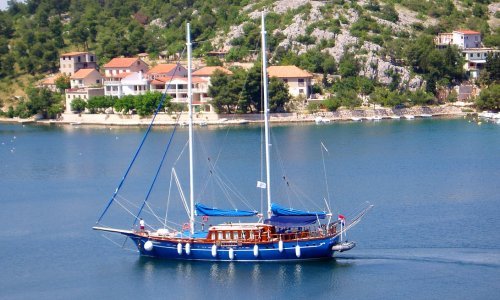 Mali brodari traže ukidanje trošarina i naknada za koncesije