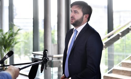 Ćorić o Bernadićevom vrijeđanju Jandrokovića: Ne pamtimo kada se dogodio ovakav diskurs