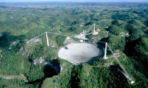 Iz svemira nam se približava poveći asteroid, izgleda kao da ima masku na licu