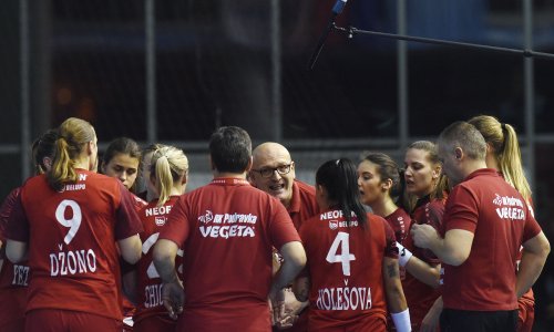 Kakva nepravda prema rukometašicama Podravke; nakon domaćih naslova ostale i bez europskog trofeja; kao da nisu uopće igrale, a puno novca je uloženo