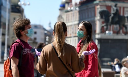 Apple i Google namjeravaju zajedno u borbu protiv koronavirusa. Evo kakav im je ratni plan