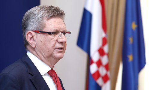 Demokrati: Ukidanje rada nedjeljom je HDZ-ovo dodvoravanje crkvi, Beroš je već sad u kampanji
