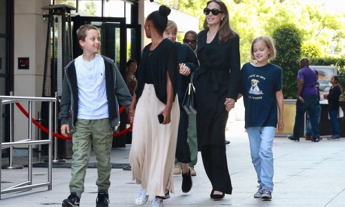 Angelina Jolie otkriva: 'Nemoguće je biti savršen roditelj. Na neki način djeca odgajaju nas, rastemo zajedno s njima'