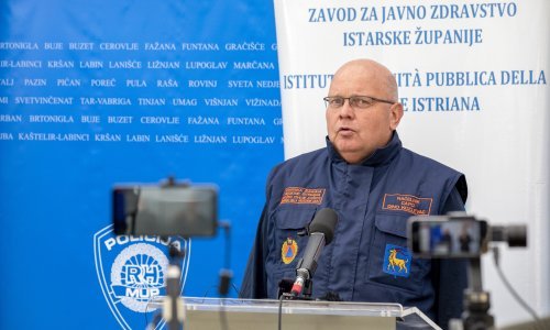 Kozlevac pozvao starije Istrane da u trgovinu idu ujutro, a mlade da idu popodne