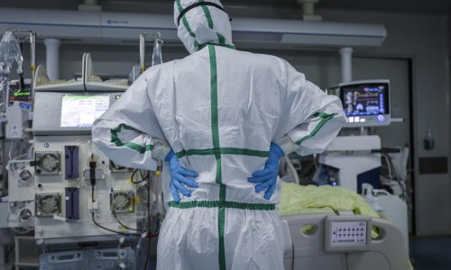 Kinezi otkrili da oko bolnica zrakom lebdi genetski materijal koronavirusa. Koliko je to opasno po zdravlje?