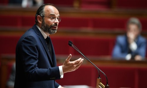 Francuski premijer objavio plan za ublažavanje mjera: 'Karantena je spašavala živote. Sad je na redu ekonomija'