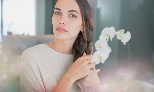 Ovo su frizure za koje vam treba svega nekoliko minuta, a odgodit će pranje kose barem na jedan dan