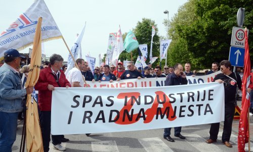 'Sad vidimo da sindikati doslovno život znače: bore se za radna mjesta, zahtijevaju zaštitnu opremu i osiguravaju testiranja radnika na prvim crtama'