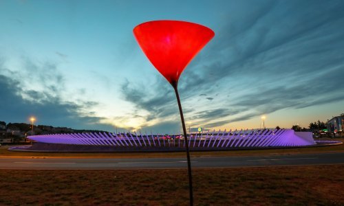 Istra slavi: Proglasili se korona 'free zonom', rotor zasvijetlio plavom bojom