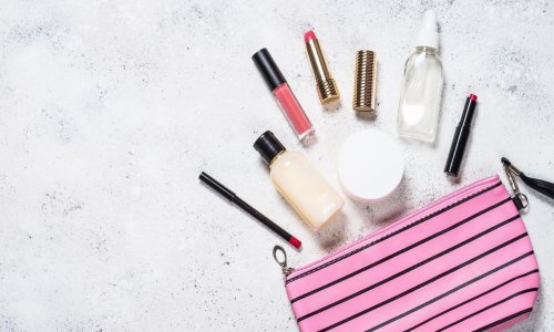 Imate li ih u svojoj kolekciji? Ovo su najprodavaniji beauty proizvodi za kojima lude žene diljem svijeta