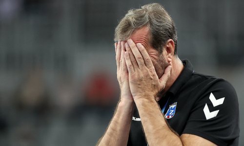 Čelnici EHF-a opet na nogama; treneru Zagreba Veselinu Vujoviću prijete nove sankcije zbog izjava, a on nastavlja žestoko 'udarati'