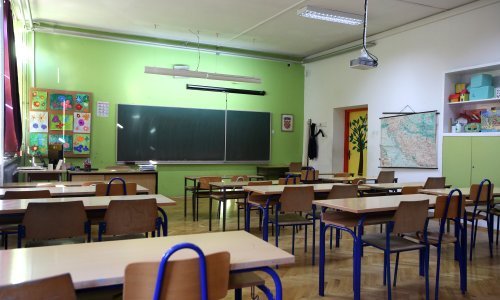 U ovoj hrvatskoj županiji preporuča se učenicima da se ne vrećaju u školske klupe 11. svibnja