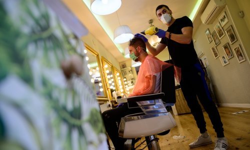 Španjolska nastavila s popuštanjem, otvorene male trgovine i frizerski saloni