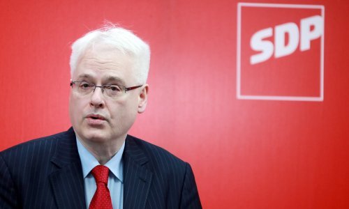 Josipović se vraća u politiku: 'Moguće je da budem na listi SDP-a'