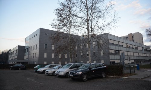 U koprivničku bolnicu primljen muškarac za kojeg se naknadno potvrdilo da je pozitivan na koronavirus?