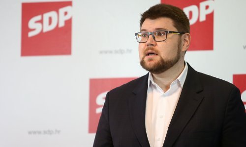 Grbin: Da bi izbori bili pošteni, trebaju se ukinuti zabrane kretanja i okupljanja